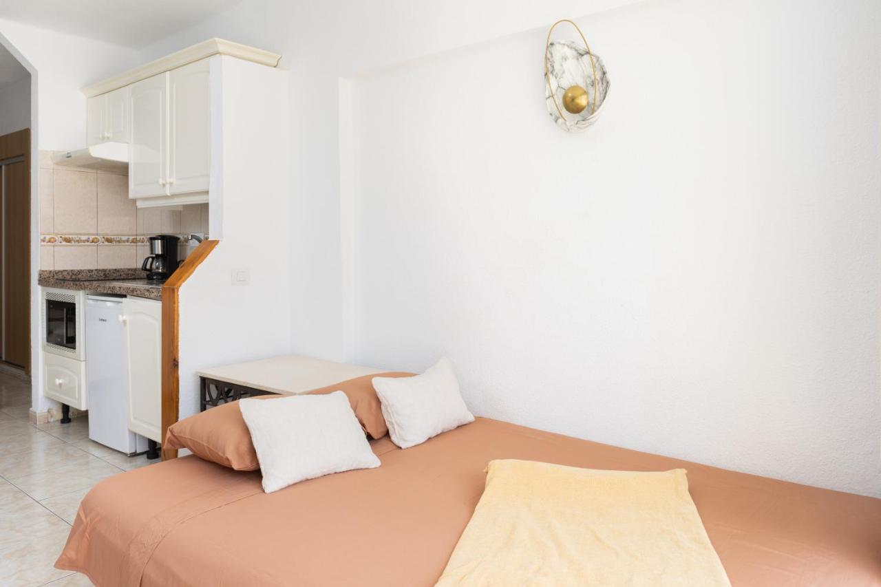 Classbnb - Studio 50M From Puerto Colon Beach Costa Adeje  Exterior photo